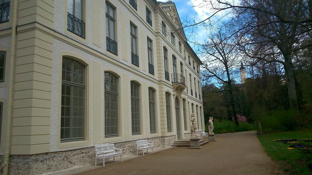 Ferienwohnung Anna 格赖茨 外观 照片